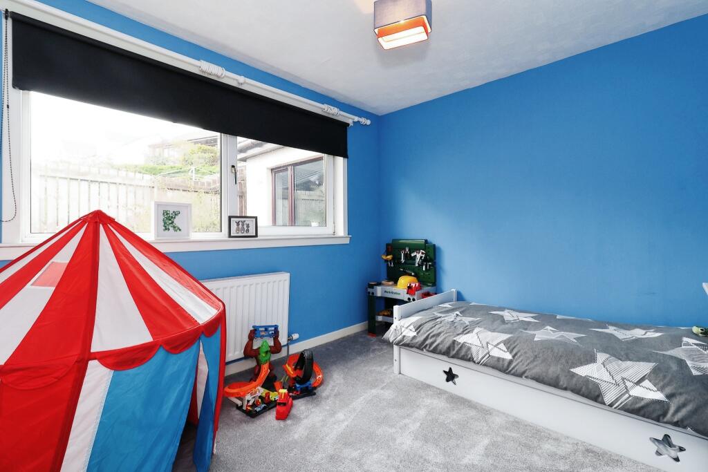 Additional image 12 of Edward Avenue, Banff, AB45