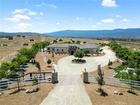 41900 Jojoba Hills Circle, Aguanga, CA 92536