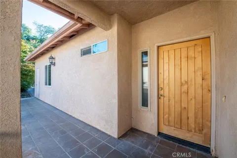 10 Hidden Brooke Way, Chico, CA 95928