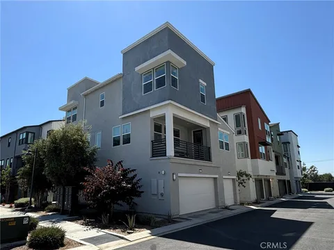 127 Fable, Irvine, CA 92618