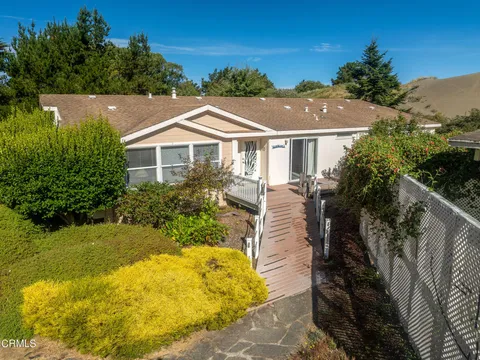 33150 Beal Lane, Fort Bragg, CA 95437