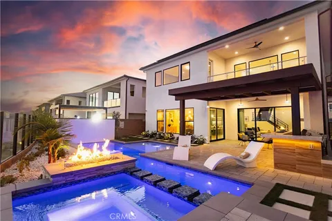 20520 W Overlook Court, Porter Ranch, CA 91326