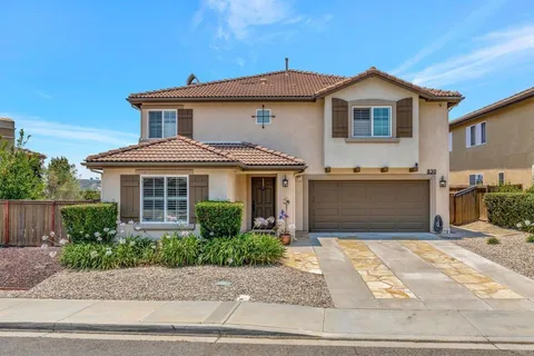 830 Via La Venta, San Marcos, CA 92069