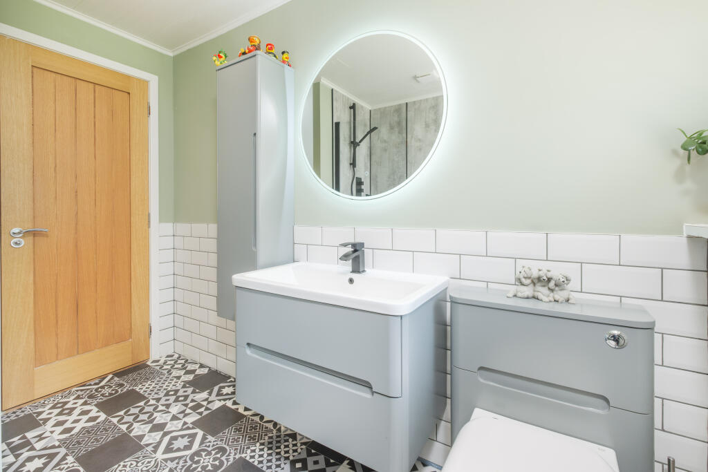 Additional image 16 of Crown Alley, Laurencekirk, AB30