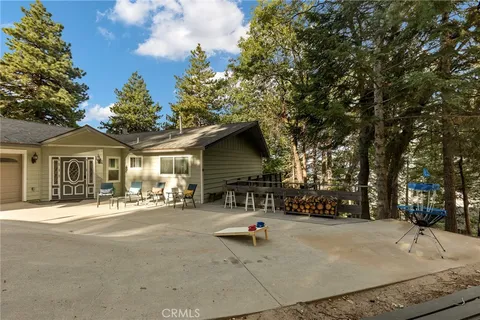 30951 Wild Oak Drive, Running Springs, CA 92382