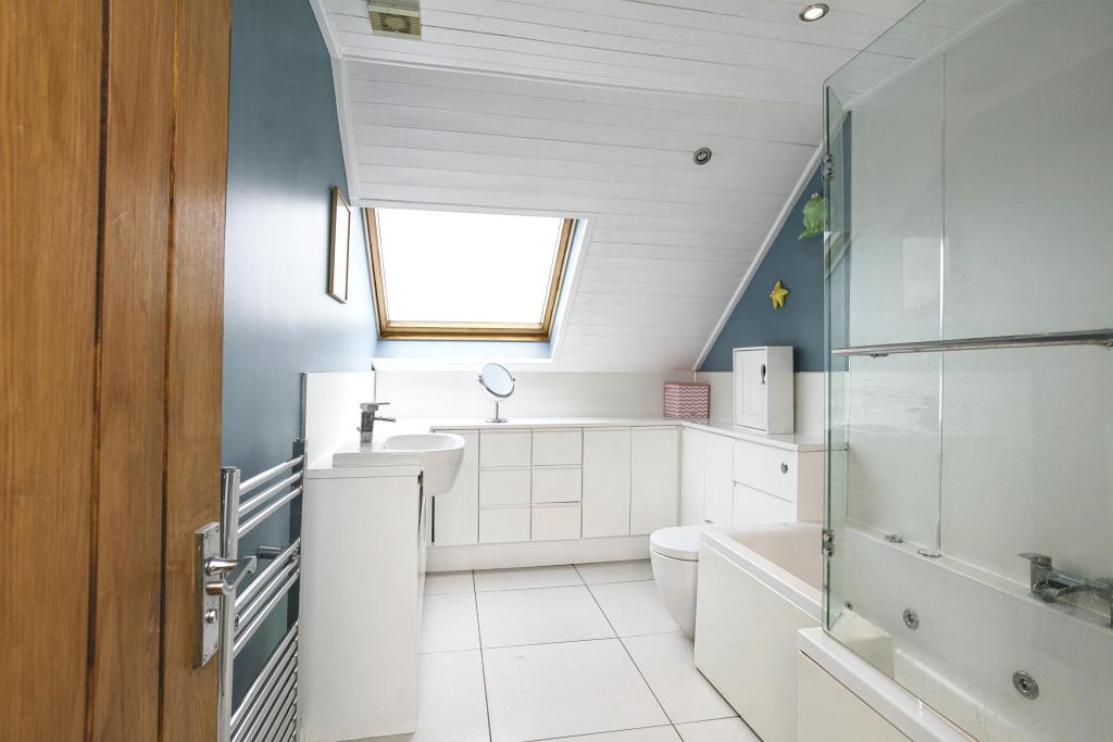 Additional image 13 of South Linn, Peterculter, AB14