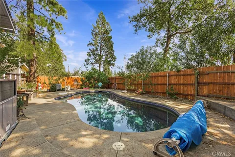 13590 S Park Drive, Magalia, CA 95954