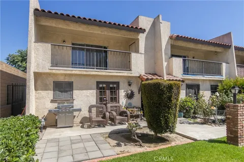 17439 Virginia Avenue Unit W, Bellflower, CA 90706