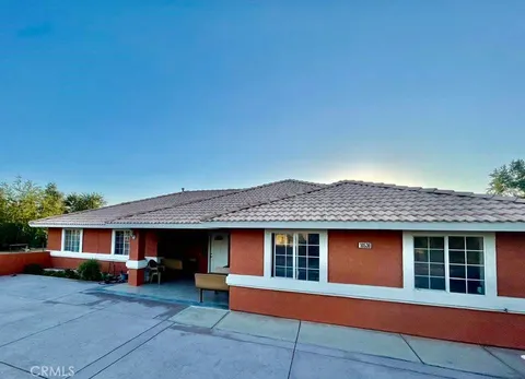 10536 Balsam Avenue, Hesperia, CA 92345