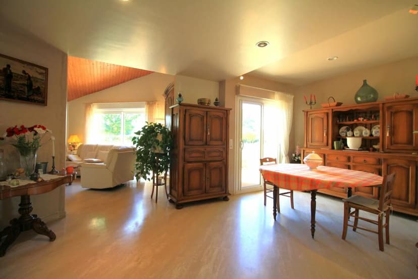 Primary image of Midi-Pyrénées, Lot, Espère, France