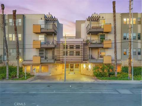 Property image - 4170 Fair Avenue Unit 203, Studio City, CA 91602