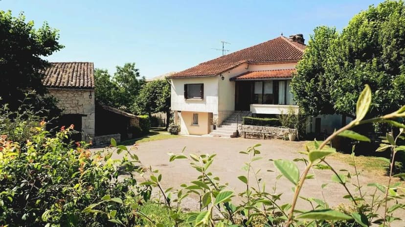 Additional image 2 of Midi-Pyrénées, Tarn-et-Garonne, Montaigu-de-Quercy, France