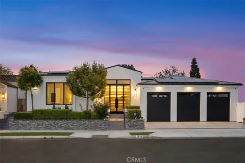 1906 Seadrift Drive, Corona Del Mar, CA 92625