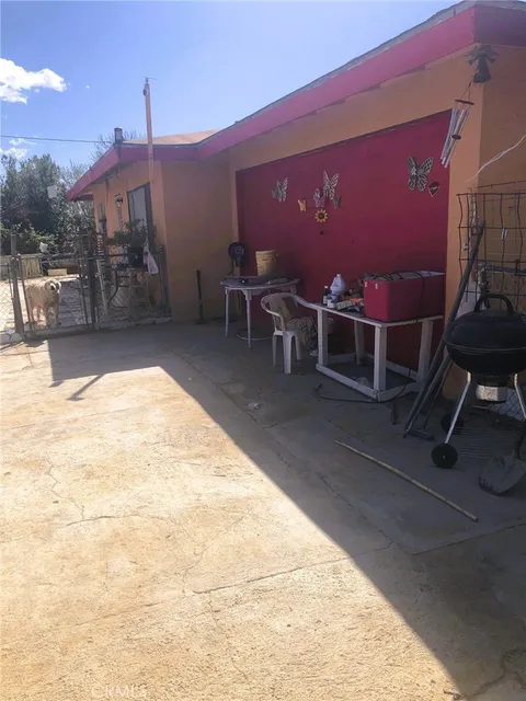 Primary image of 35838 Mountain View Rd,, Hinkley, CA 92347