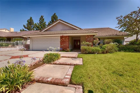 285 S Avenida Margarita, Anaheim Hills, CA 92807