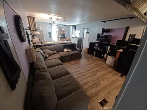 30367 E. Trimmer Springs Rd Space #16, Sanger, CA 93657