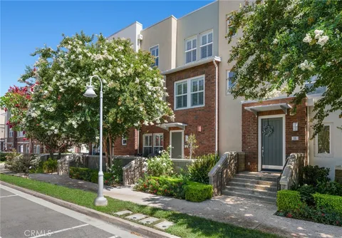 27 Brownstone Way, Aliso Viejo, CA 92656