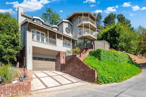 1888 Kaweah Drive, Pasadena, CA 91105