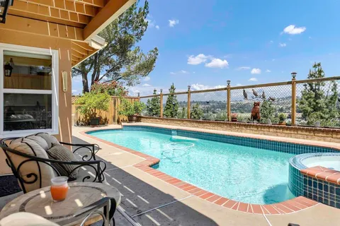 2450 Pimlico Place, Alpine, CA 91901