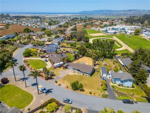 2490 Appaloosa Way, Arroyo Grande, CA 93420