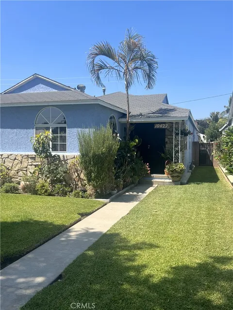 10427 Annetta Avenue, South Gate, CA 90280