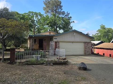 15777 37th Avenue, Clearlake, CA 95422