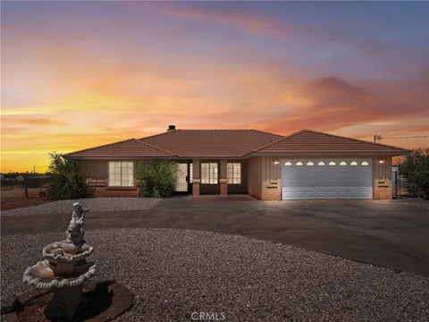 15032 Sycamore Street, Hesperia, CA 92345