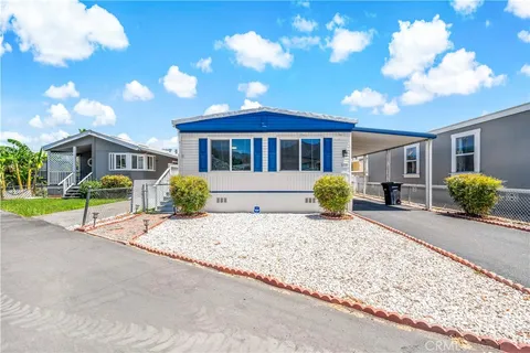 32900 Riverside Drive Unit 61, Lake Elsinore, CA 92530