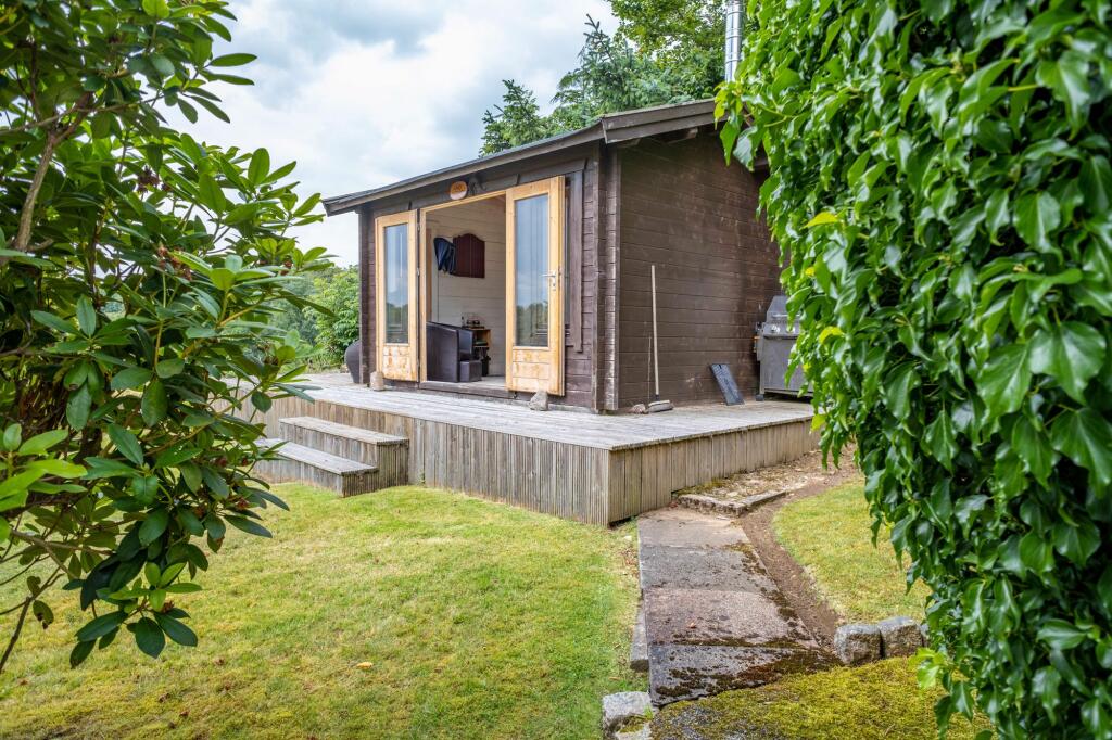 Additional image 41 of Hillhead Road, Bieldside, AB15