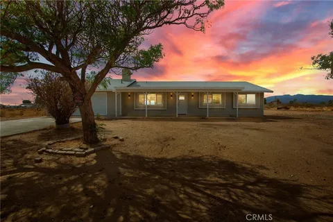 8779 7th Street, Phelan, CA 92371