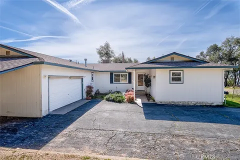 5808 Illilouette Fall Street, Mariposa, CA 95338