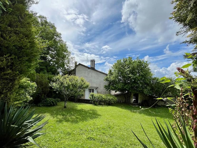 Additional image 2 of Aquitaine, Dordogne, Ribérac, France