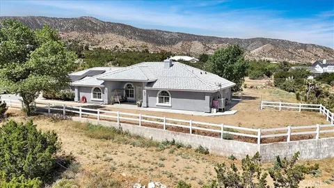 9178 Desert View Road, Pinon Hills, CA 92372