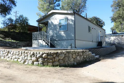 18445 Keyes Drive, Banning, CA 92220