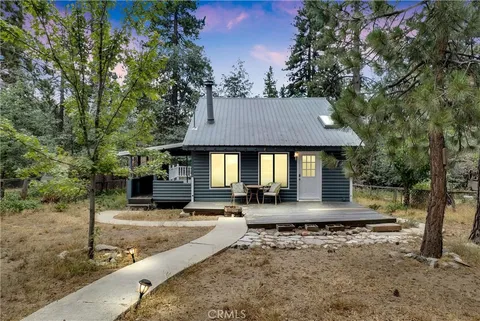 Primary image of 54445 Live Oak Drive, Idyllwild, CA 92549