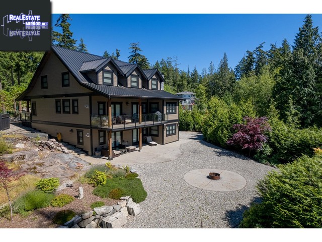 4253 Packalen BoulevardGarden Bay, British Columbia, V0N1S0, Canada