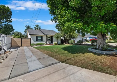 618 North Place, Redlands, CA 92373