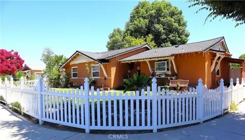 22158 Elkwood Street, Canoga Park, CA 91304