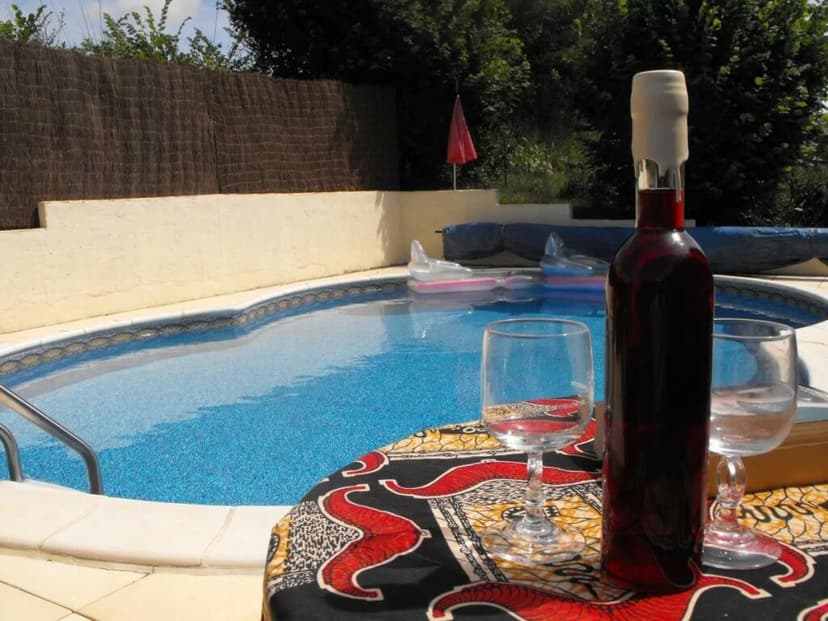 Additional image 2 of Midi-Pyrénées, Lot, Puy-l'Évêque, France