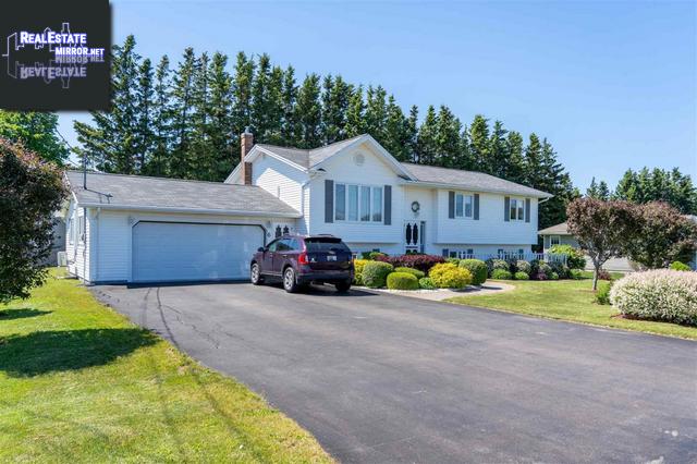 6 Arthur Holland DriveSummerside, Prince Edward Island, C1N5Z2, Canada