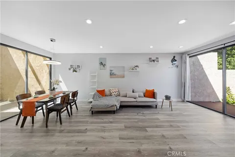 946 Fairview Avenue Unit 9, Arcadia, CA 91007