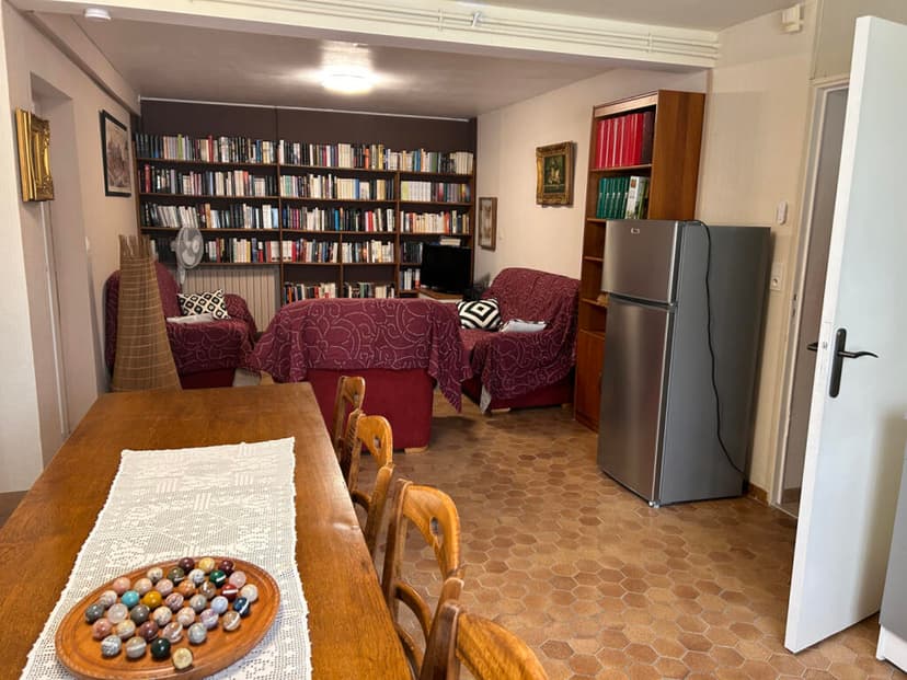 Primary image of Saint-Jean-d'Angely France, France