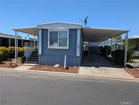 2240 Golden Oak Ln #98, Merced, CA 95341