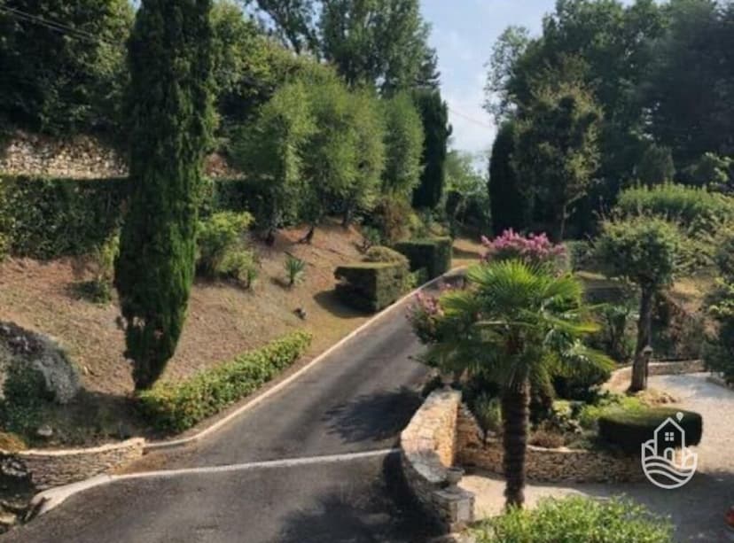 Additional image 2 of Saint-Cyprien, Aquitaine, 24220, France