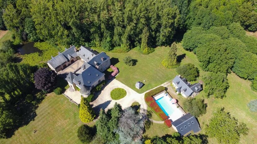 Additional image 2 of Limousin, Corrèze, Arnac-Pompadour, France