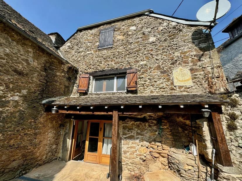 Additional image 2 of Midi-Pyrénées, Aveyron, La Salvetat-Peyralès, France