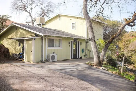 3740 Kern Avenue, Clearlake, CA 95422