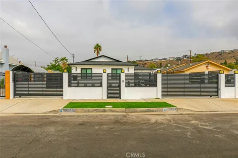 10263 Strathern Street, Sun Valley, CA 91352