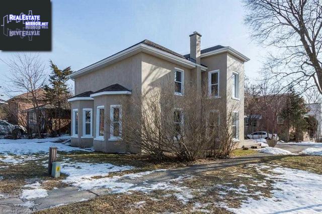 149 King StQuinte West, Ontario, K8V3W5, Canada