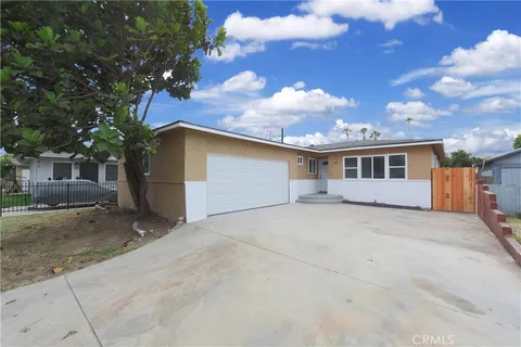 1925 Lemon Avenue, Long Beach, CA 90806